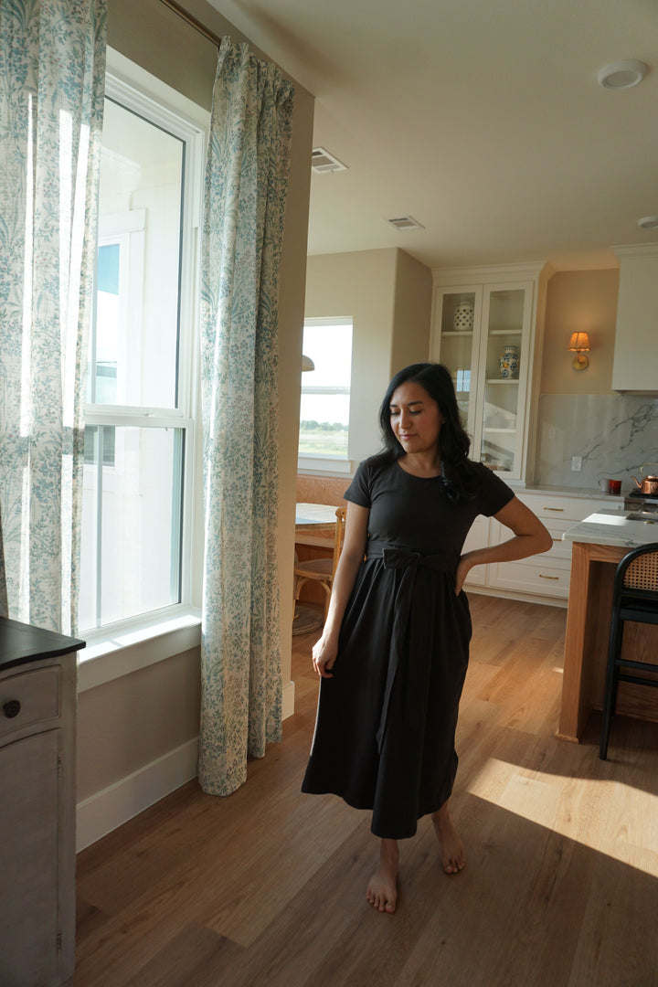 The Heritage Everyday Nursing Dress
