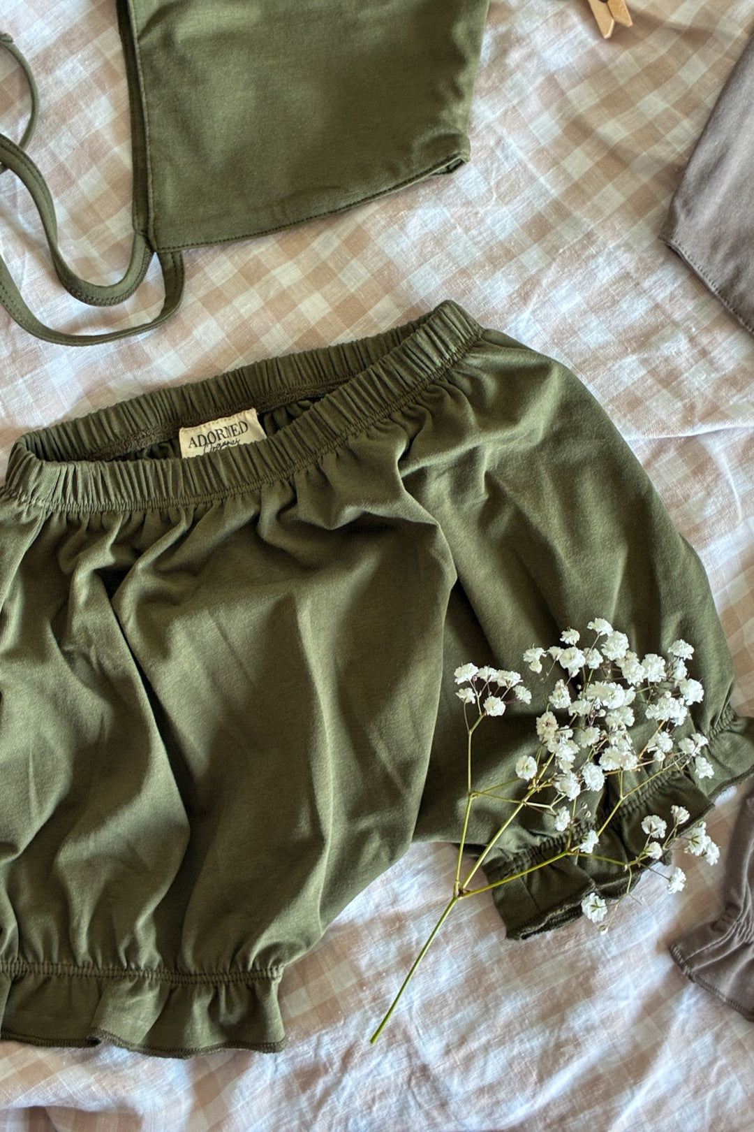 Matching with Mama - Bonnets & Bloomers